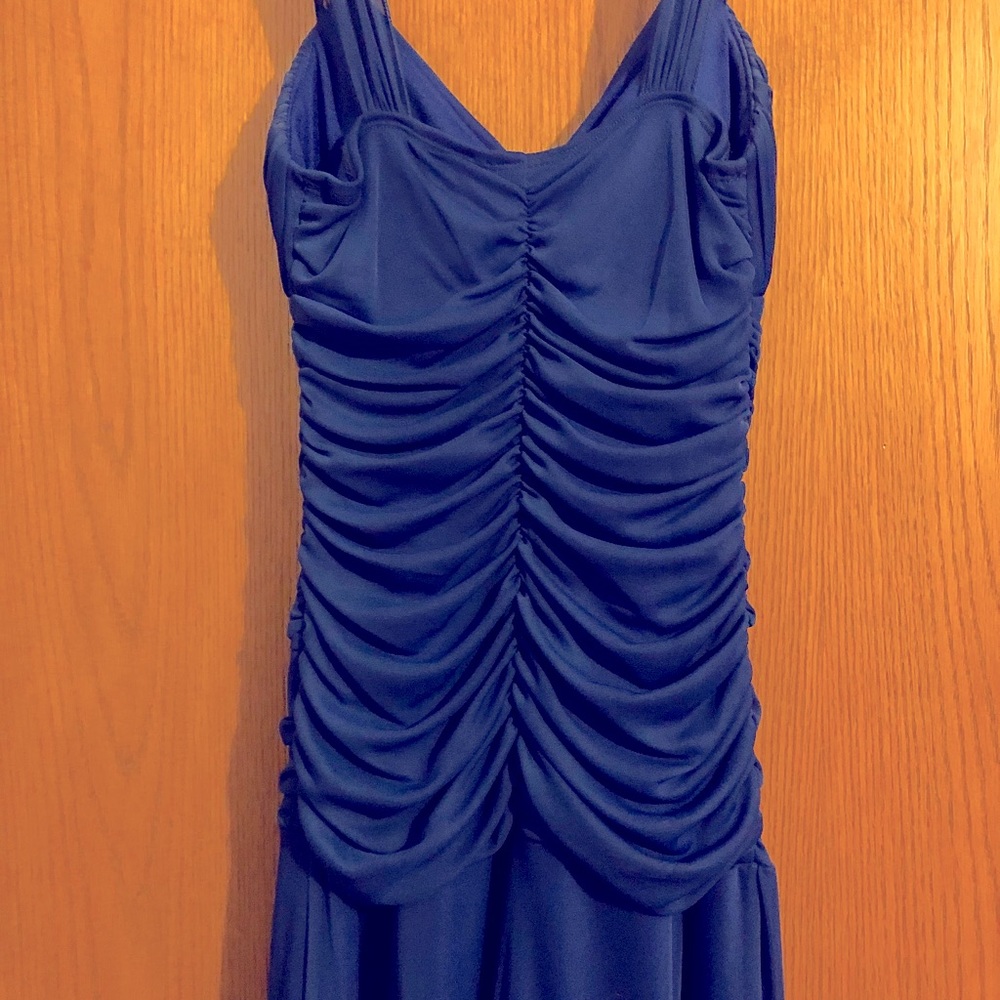 Formal Dress - Picture 2 of 4